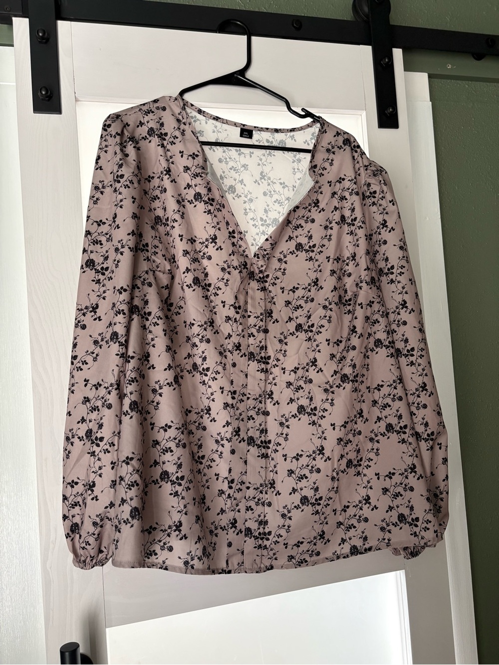 Women's Blush Pink Floral Button-Front Top